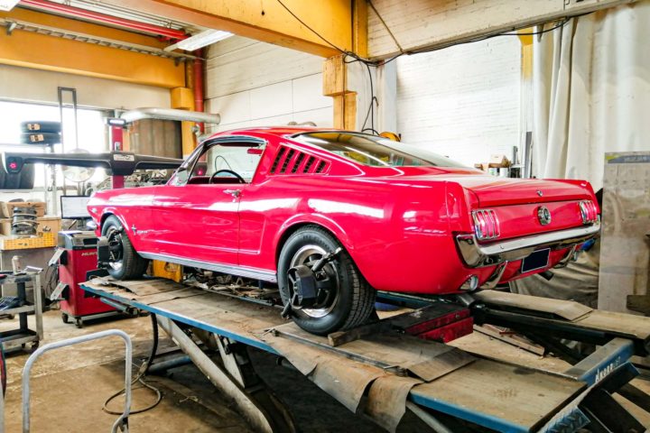 Roihupellon Autokorjaamo Oy -  Ohjauskulmien tarkastus ja säätö